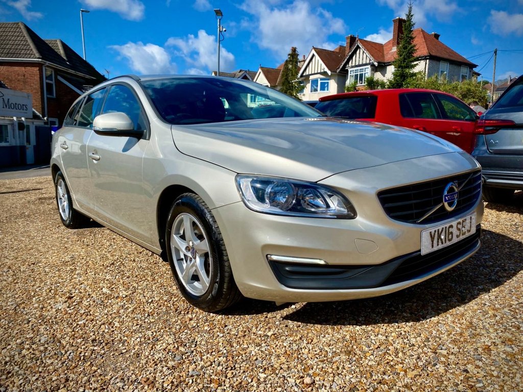 Used Volvo V60 2016 for sale - 77891208: Photo 1