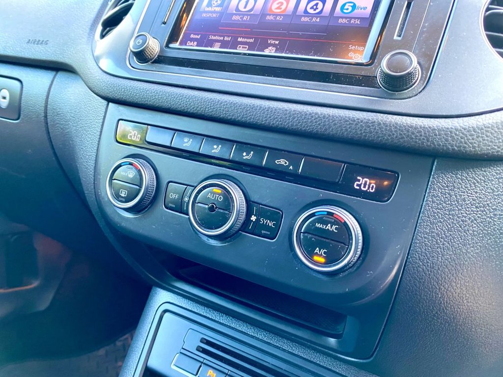 Used Volkswagen Tiguan 2015 for sale - 77748618: Photo 14