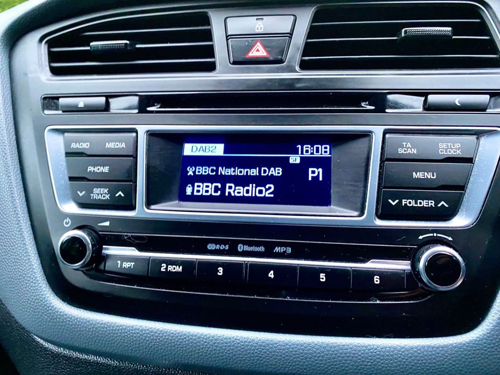 Used Hyundai i20 2016 for sale - 77369754: Photo 12