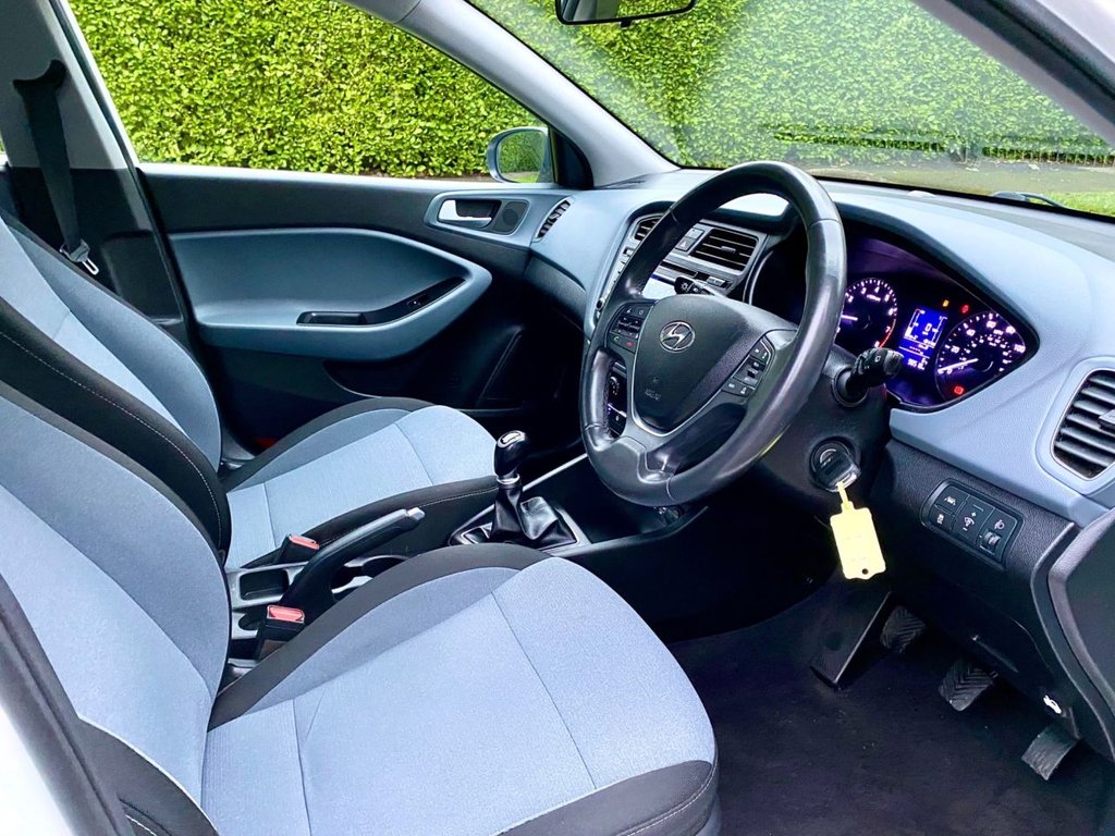 Used Hyundai i20 2016 for sale - 77369754: Photo 9