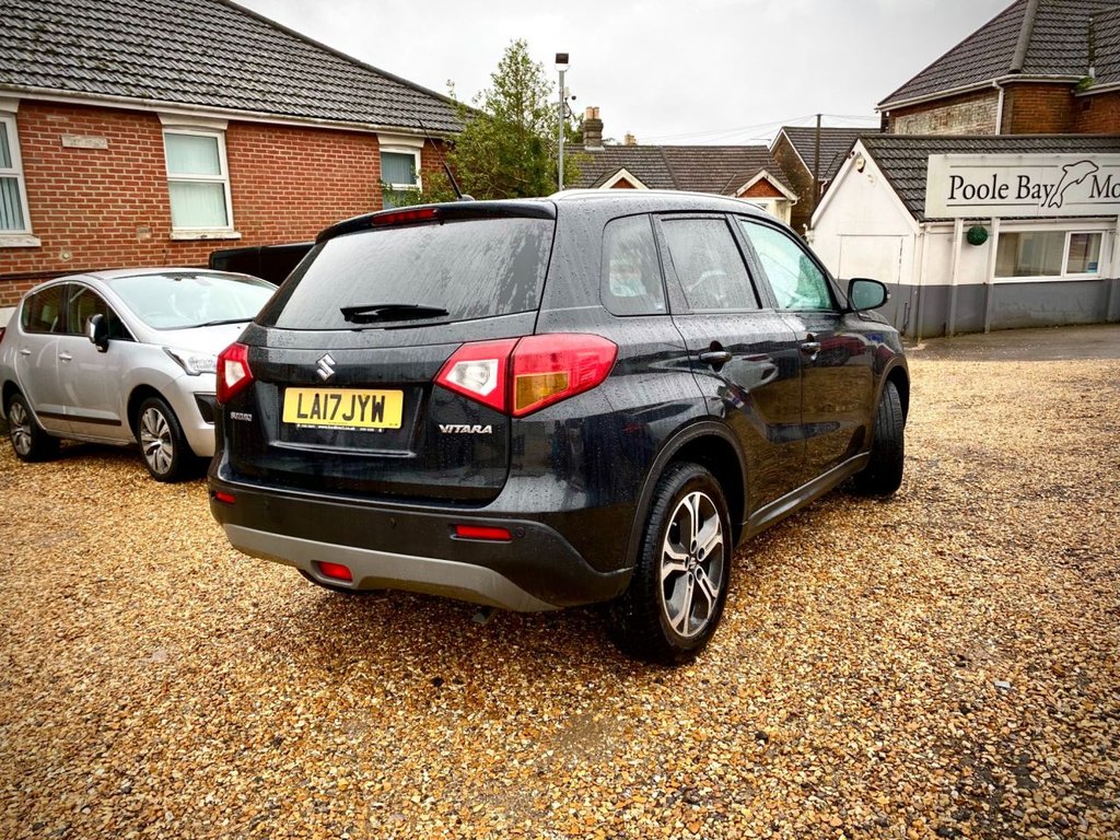Used Suzuki Vitara 2017 for sale - 77594622: Photo 2