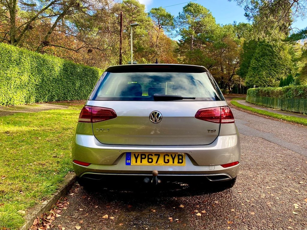 Used Volkswagen Golf 2017 for sale - 76496774: Photo 6