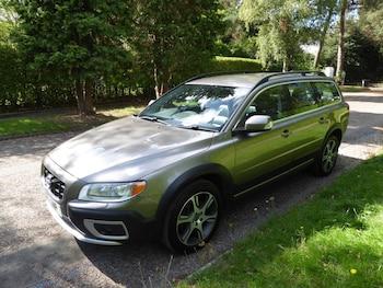 Used Volvo XC70 2011 for sale - 75937471: Photo
