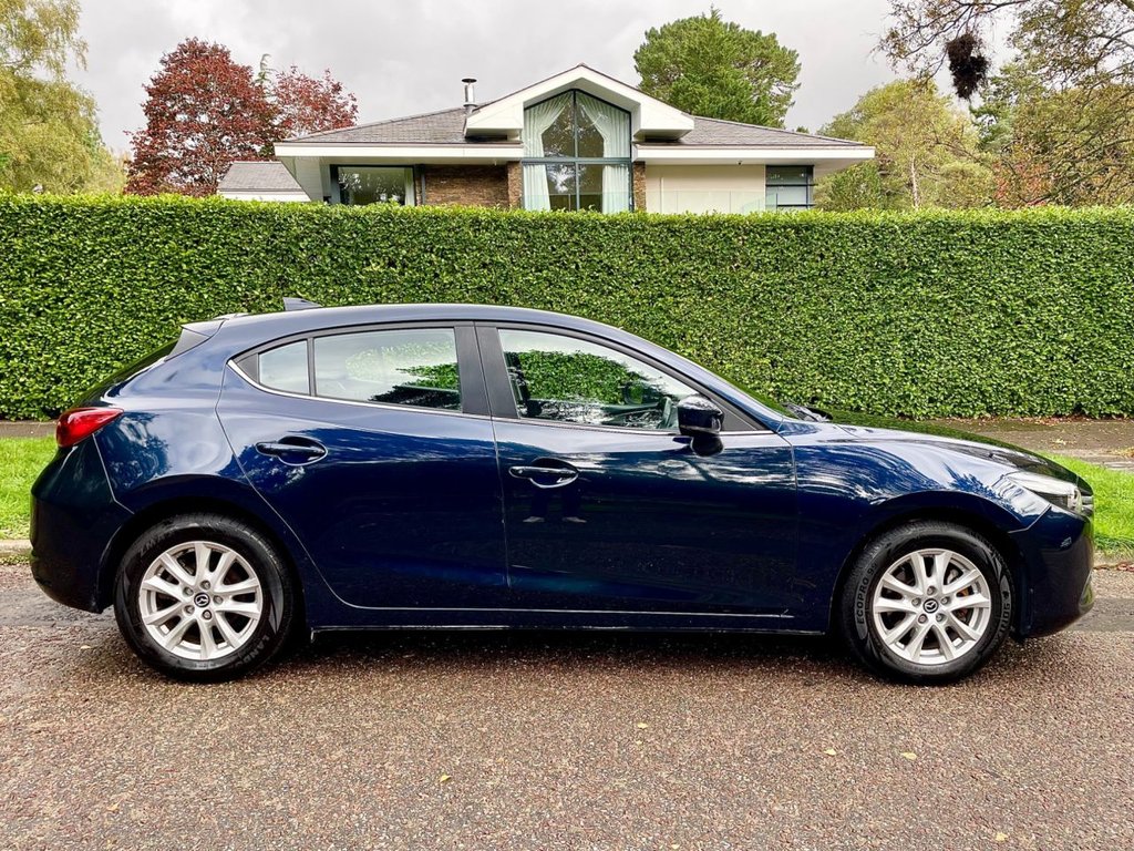 Used Mazda Mazda3 2017 for sale - 75923743: Photo 8