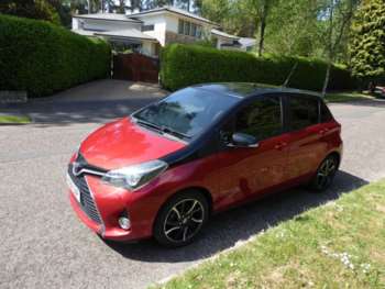 Used Toyota Yaris 2017 for sale - 74390832: Photo