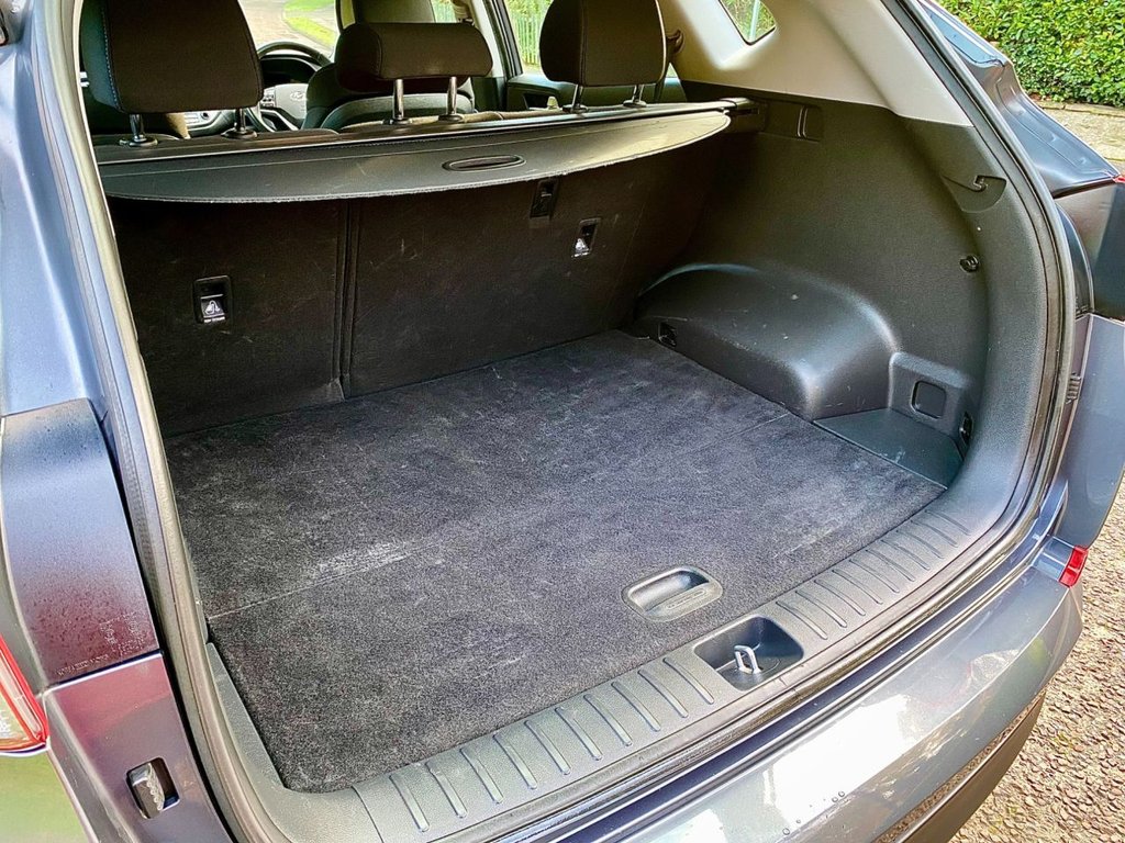 Used Hyundai TUCSON 2017 for sale - 76686300: Photo 19