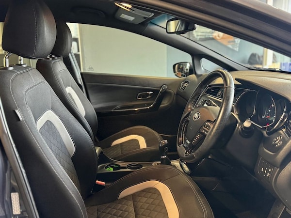 Used Kia Ceed 2017 for sale - 75764976: Photo 13