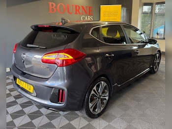 Used Kia Ceed 2017 for sale - 75764976: Photo