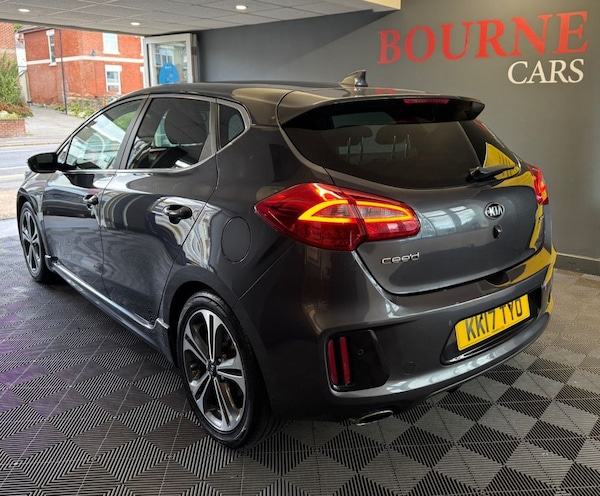 Used Kia Ceed 2017 for sale - 75764976: Photo 4