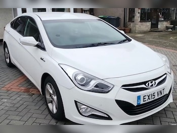 Used Hyundai i40 2015 for sale - 76950433: Photo