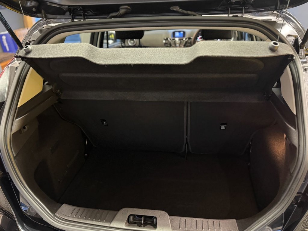 Used Ford Fiesta 2017 for sale - 77422290: Photo 18