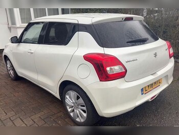 Used Suzuki Swift 2018 for sale - 77821521: Photo