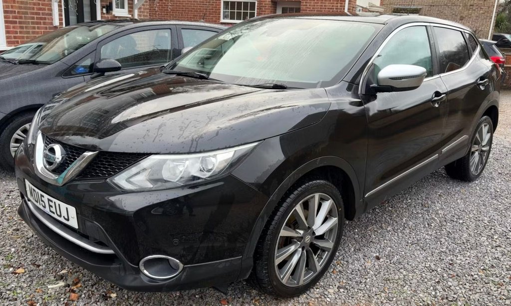 Used Nissan Qashqai 2015 for sale - 77399765: Photo 3