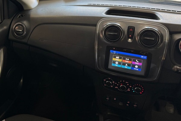 Used Dacia Sandero Stepway 2019 for sale - 75800877: Photo 16