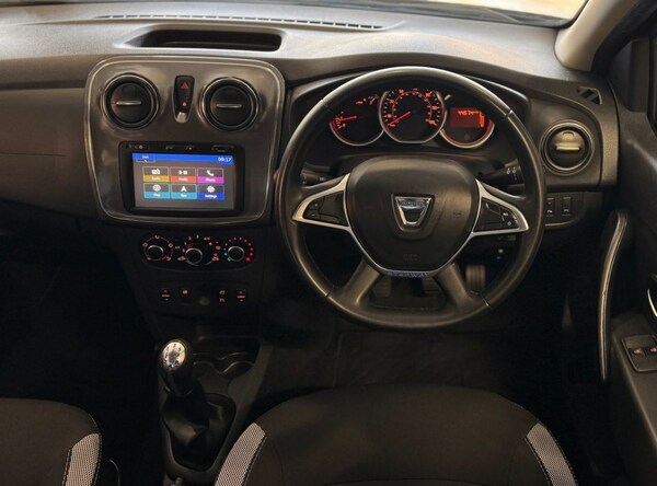 Used Dacia Sandero Stepway 2019 for sale - 75800877: Photo 18