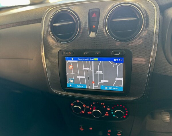 Used Dacia Sandero Stepway 2019 for sale - 75800877: Photo 22
