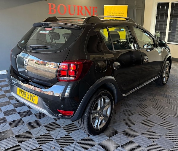 Used Dacia Sandero Stepway 2019 for sale - 75800877: Photo 3