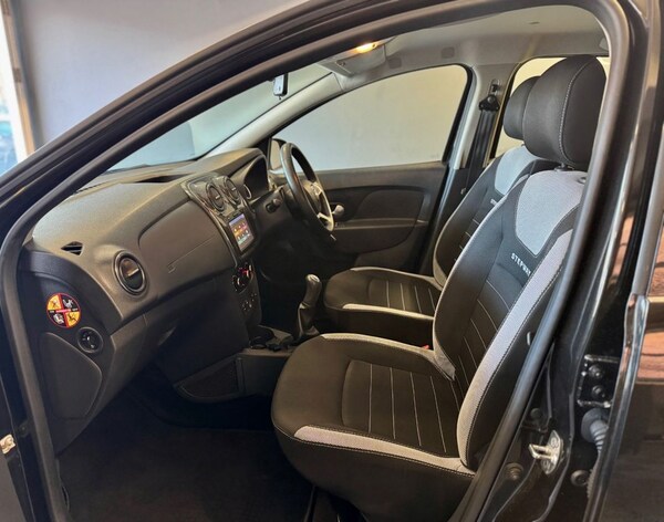 Used Dacia Sandero Stepway 2019 for sale - 75800877: Photo 7
