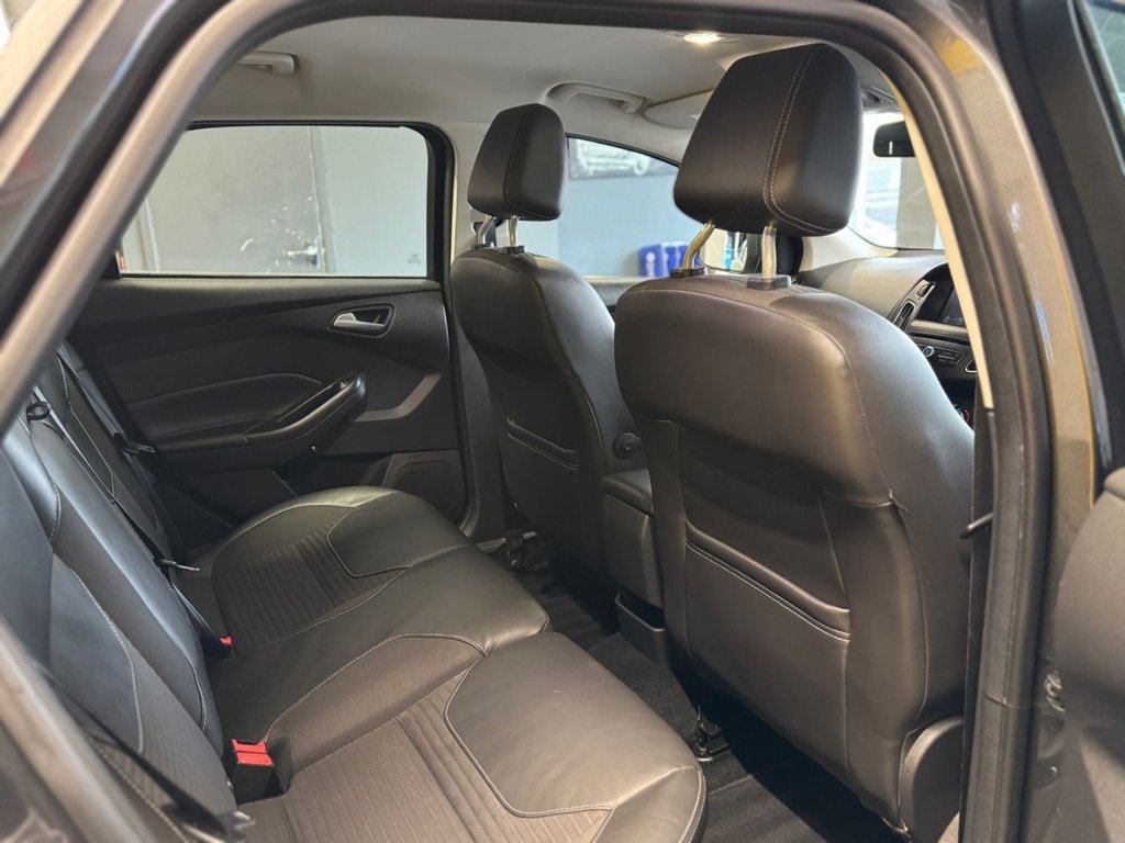 Used Ford Focus 2018 for sale - 77667678: Photo 11