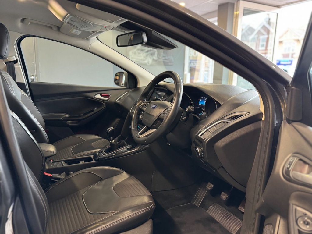 Used Ford Focus 2018 for sale - 77667678: Photo 13