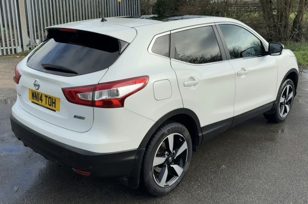 Used Nissan Qashqai 2014 for sale - 77631515: Photo 5