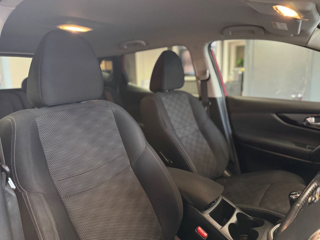 Used Nissan Qashqai 2015 for sale - 76333992: Photo 14