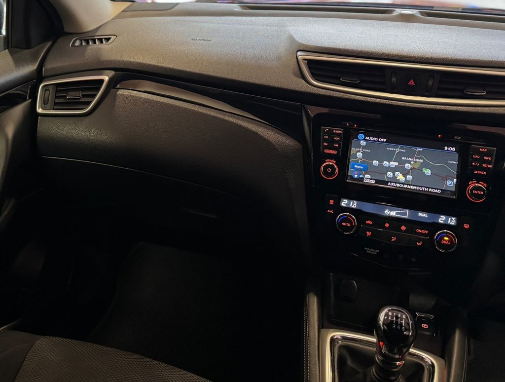 Used Nissan Qashqai 2015 for sale - 76333992: Photo 16