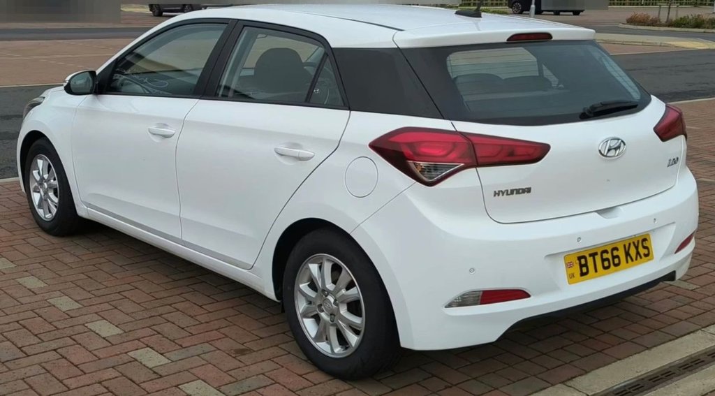 Used Hyundai i20 2016 for sale - 77547358: Photo 4