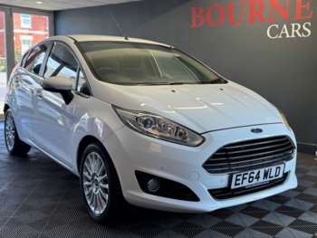 2015 (64) - 1.0 EcoBoost 125 Titanium 5dr
