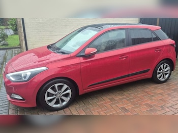 Used Hyundai i20 2015 for sale - 77594384: Photo