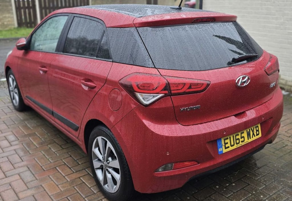 Used Hyundai i20 2015 for sale - 77594384: Photo 4