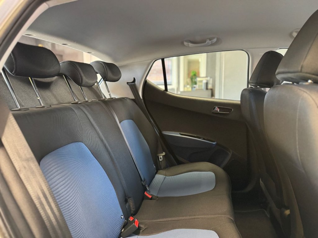 Used Hyundai i10 2016 for sale - 76106026: Photo 12