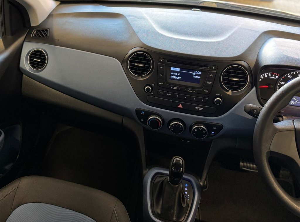 Used Hyundai i10 2016 for sale - 76106026: Photo 16