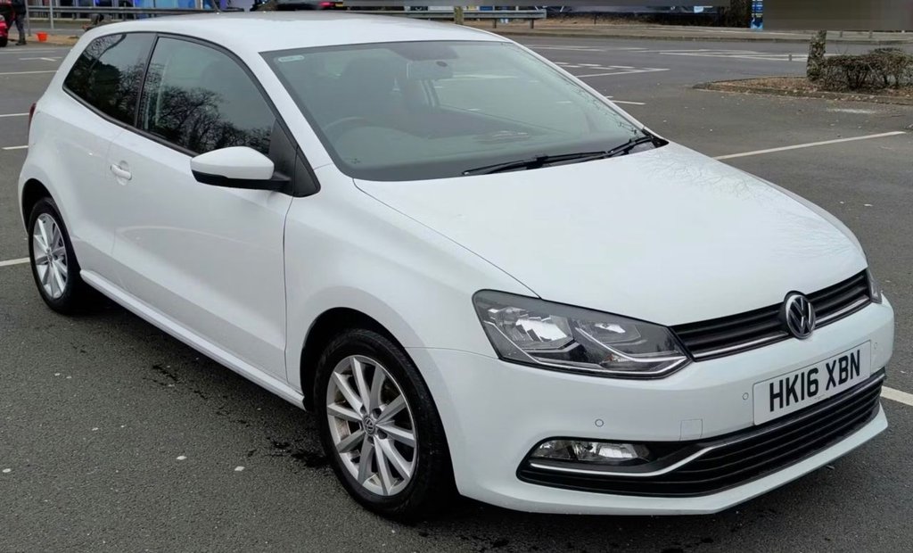 Used Volkswagen Polo 2016 for sale - 77748927: Photo 1