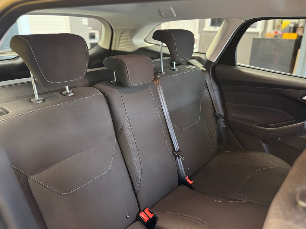 Used Ford Focus 2017 for sale - 77436385: Photo 11