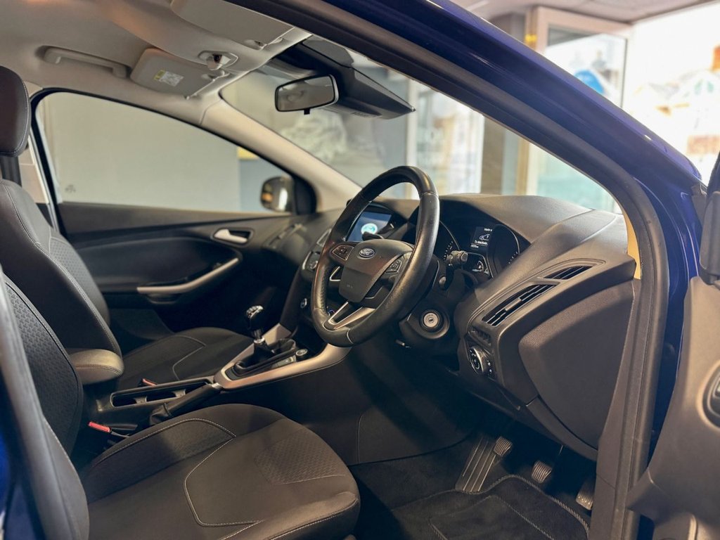 Used Ford Focus 2017 for sale - 77436385: Photo 13