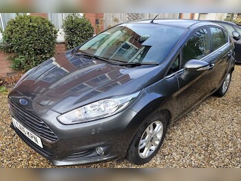 Used Ford Fiesta 2016 for sale - 76535763: Photo