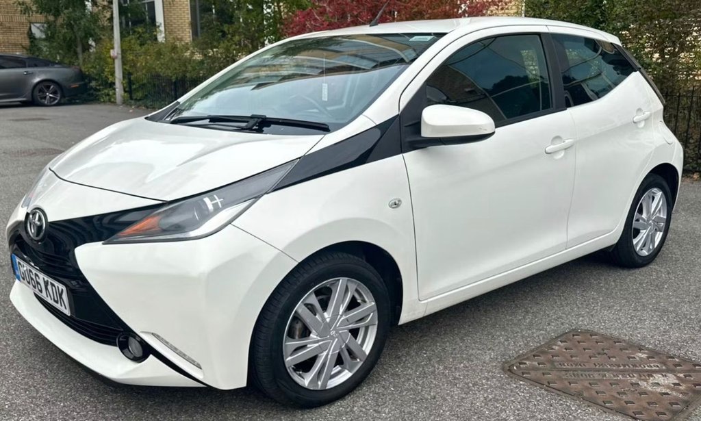 Used Toyota AYGO 2016 for sale - 76962428: Photo 3