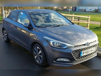 Used Hyundai i20 2016 for sale - 78372279: Photo