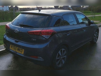 Used Hyundai i20 2016 for sale - 78372279: Photo