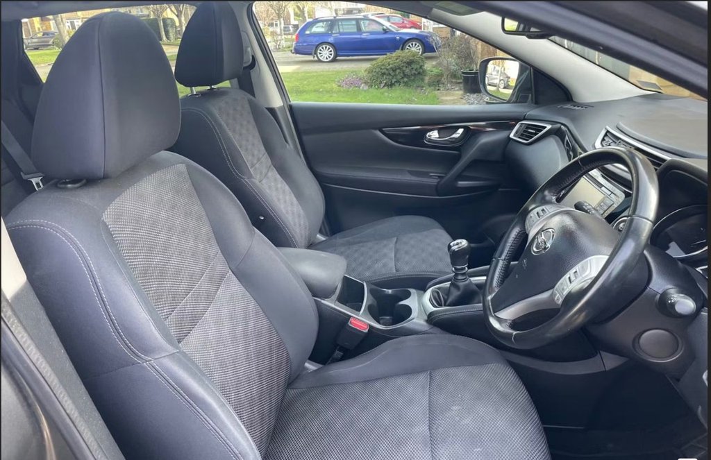 Used Nissan Qashqai 2015 for sale - 77780618: Photo 6