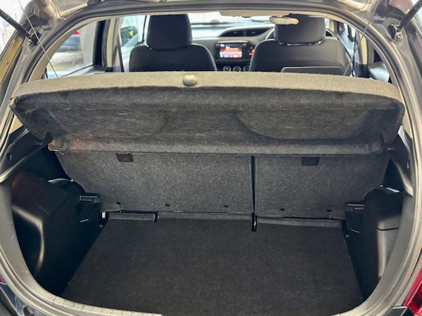 Used Toyota Yaris 2015 for sale - 76210793: Photo 15
