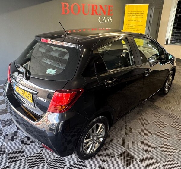 Used Toyota Yaris 2015 for sale - 76210793: Photo 27