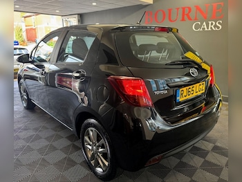 Used Toyota Yaris 2015 for sale - 76210793: Photo 4