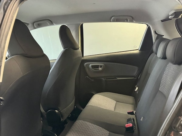 Used Toyota Yaris 2015 for sale - 76210793: Photo 9