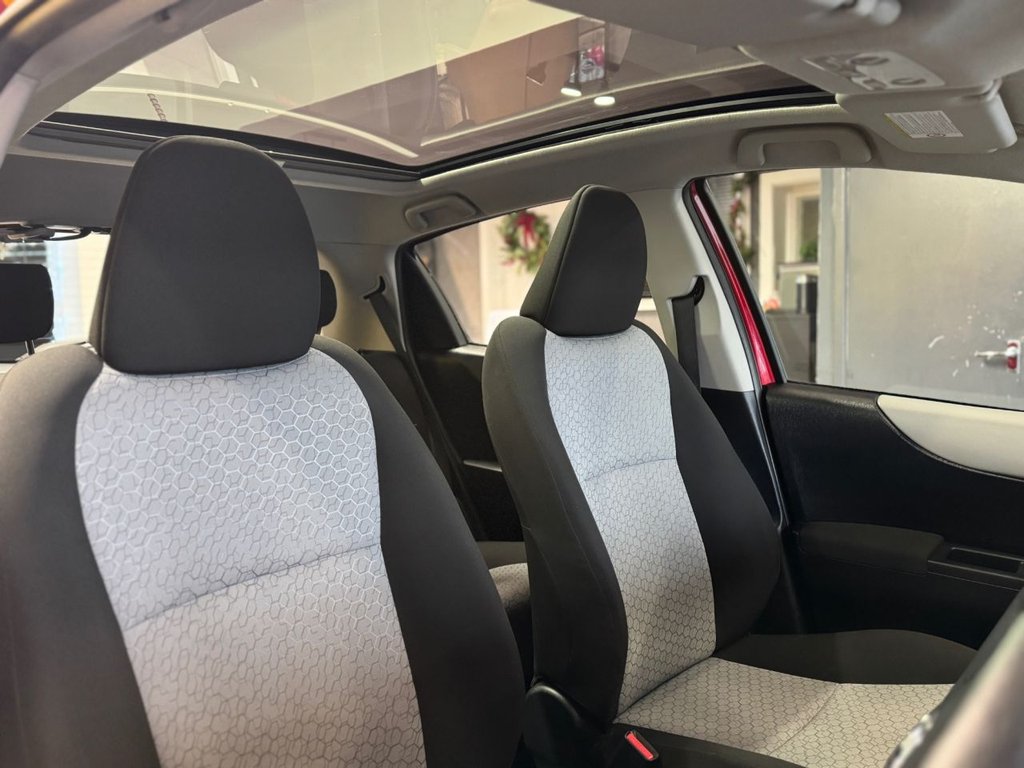 Used Toyota Yaris 2011 for sale - 76910068: Photo 14