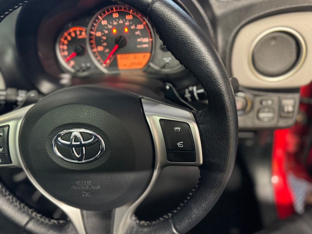 Used Toyota Yaris 2011 for sale - 76910068: Photo 17