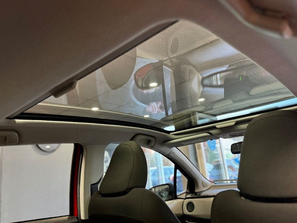 Used Toyota Yaris 2011 for sale - 76910068: Photo 18