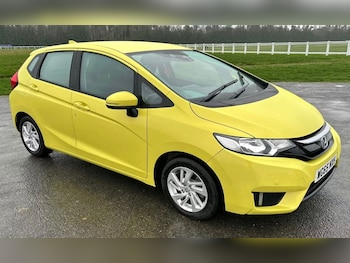 Used Honda Jazz 2015 for sale - 77027341: Photo