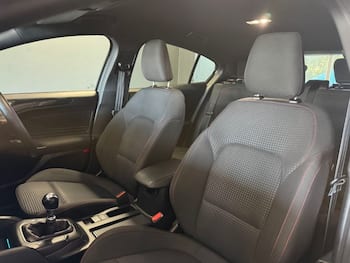Used Ford Focus 2019 for sale - 79643547: Photo
